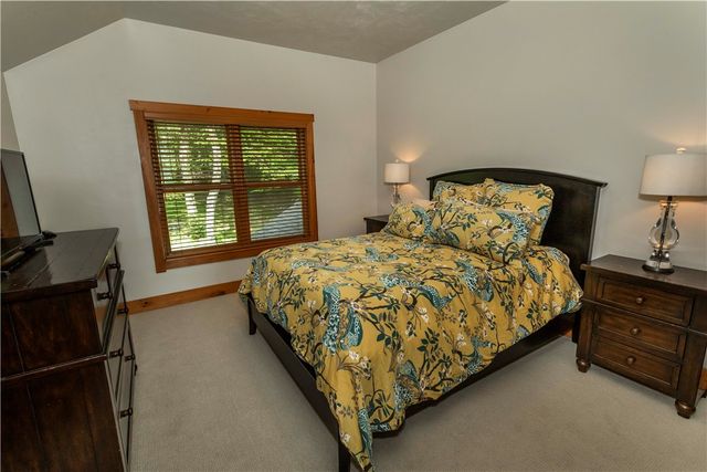 470 Pheasant Run Lane, Seven Springs Resort, PA 15622