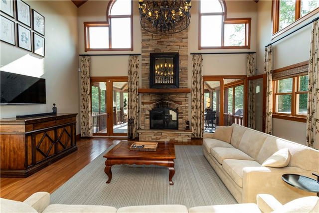 470 Pheasant Run Lane, Seven Springs Resort, PA 15622