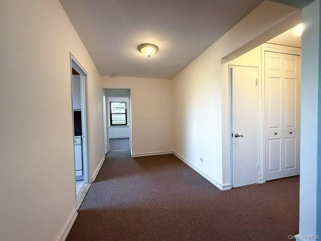 73-11 Bell Blvd 5D, Bayside, NY 11364
