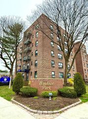 73-11 Bell Blvd 5D, Bayside, NY 11364