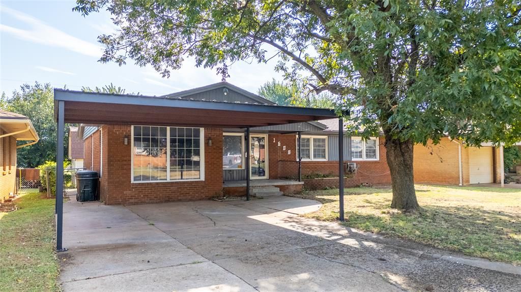 1608 Hanna Drive, Del City, OK 73115