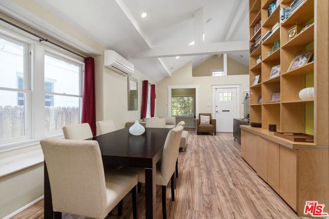 428 Rialto Avenue, Venice, CA 90291
