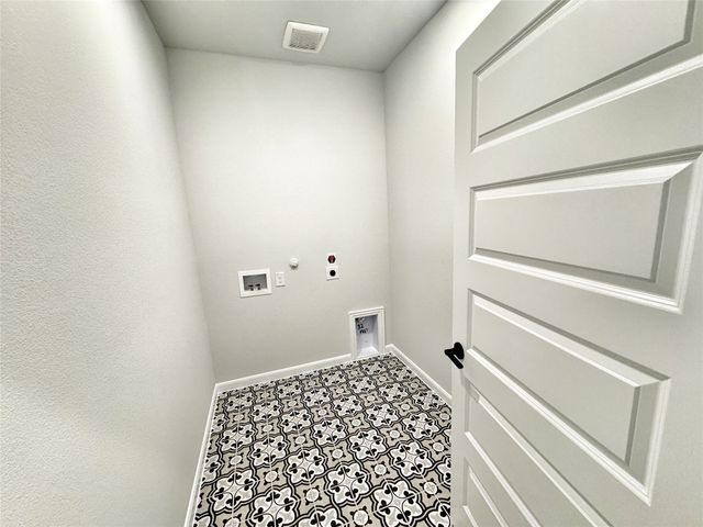 1503 Red Clover Avenue, Van Alstyne, TX 75495