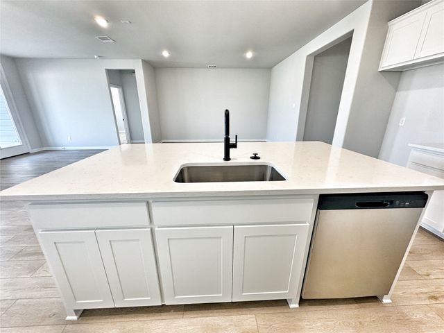 1503 Red Clover Avenue, Van Alstyne, TX 75495