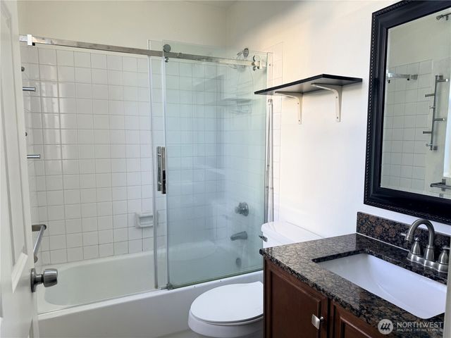 2702 Cedar Avenue S, Renton, WA 98055