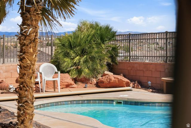 1672 N RANCH VIEW DR, Washington, UT 84780