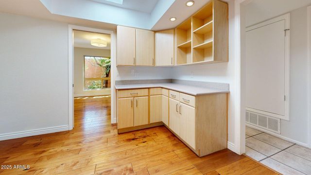 2534 S Grandview Avenue, Tempe, AZ 85282