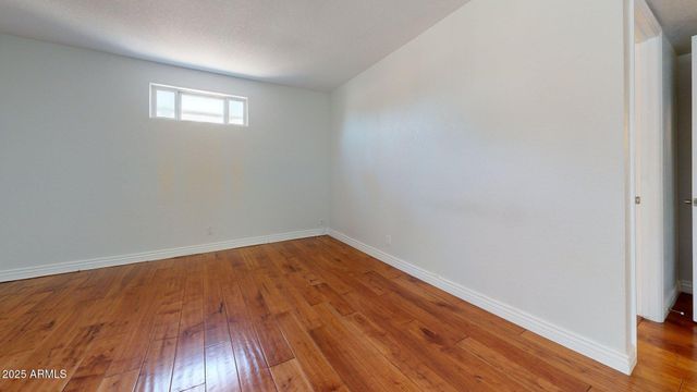 2534 S Grandview Avenue, Tempe, AZ 85282