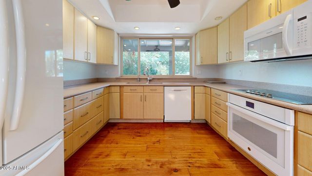 2534 S Grandview Avenue, Tempe, AZ 85282