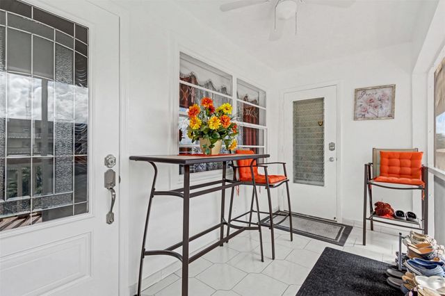 5300 Washington Street W414, Hollywood, FL 33021