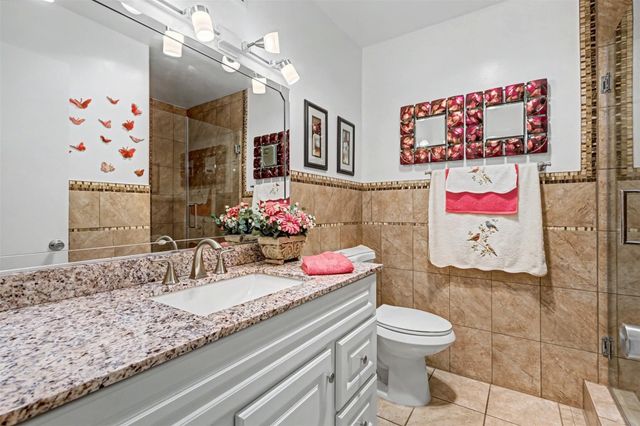 5300 Washington Street W414, Hollywood, FL 33021