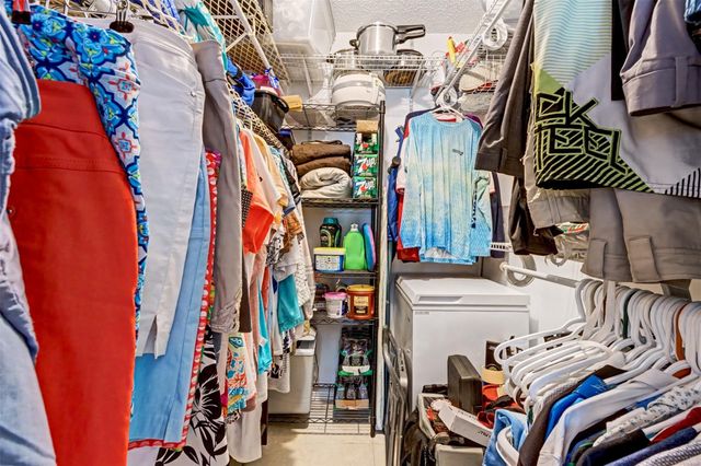 5300 Washington Street W414, Hollywood, FL 33021