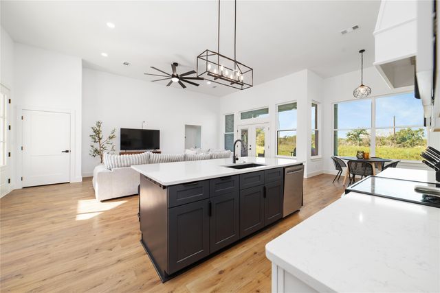 7702 Feather Bay Blvd Boulevard, Brownwood, TX 76801