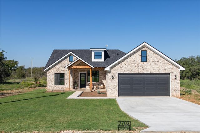 7702 Feather Bay Blvd Boulevard, Brownwood, TX 76801