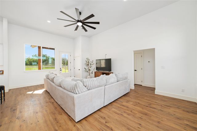 7702 Feather Bay Blvd Boulevard, Brownwood, TX 76801