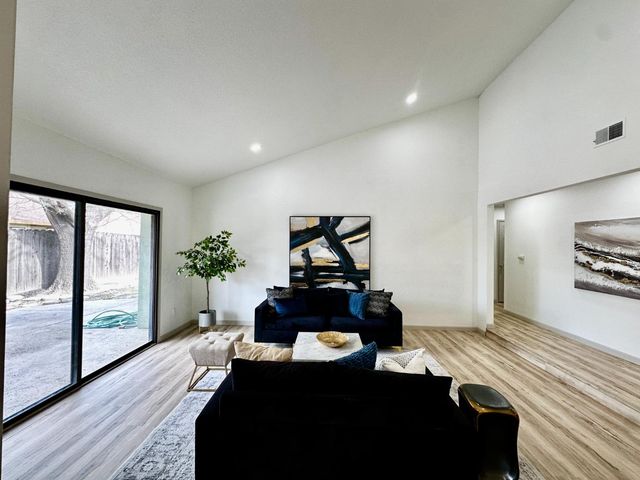 1905 Shell Ct, Modesto, CA 95356