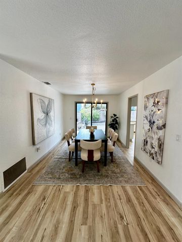 1905 Shell Ct, Modesto, CA 95356