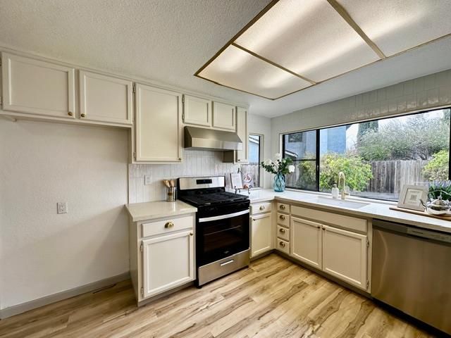 1905 Shell Ct, Modesto, CA 95356