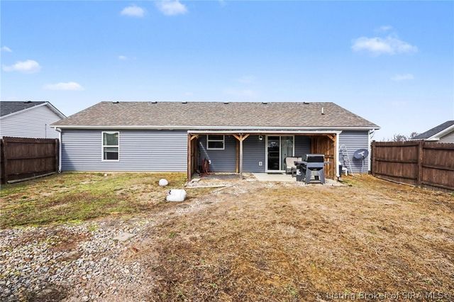 1670 Graham Boulevard, Scottsburg, IN 47170