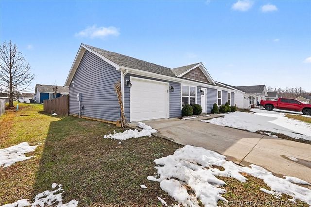 1670 Graham Boulevard, Scottsburg, IN 47170