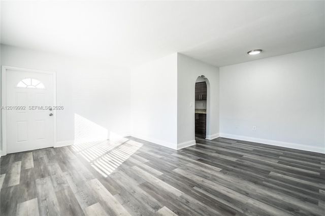 7911 Abbott Ave 9, Miami Beach, FL 33141