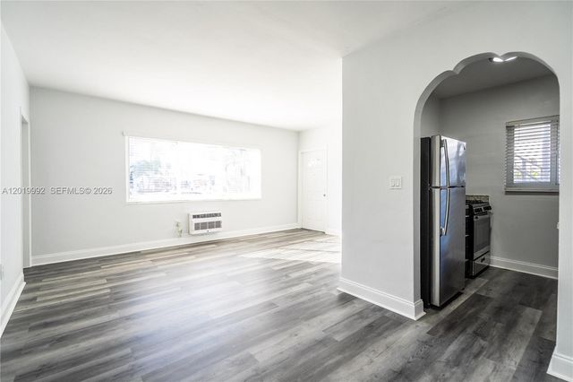 7911 Abbott Ave 9, Miami Beach, FL 33141