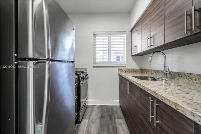 7911 Abbott Ave 9, Miami Beach, FL 33141