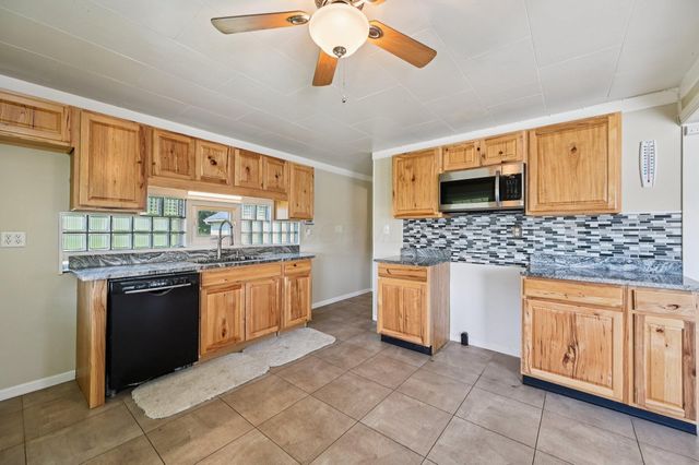 424 Ridge Avenue, Newark, OH 43055