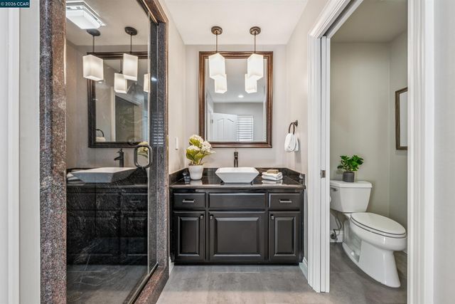 5411 Blackhawk Dr, Danville, CA 94506