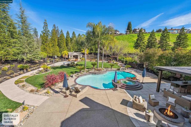 5411 Blackhawk Dr, Danville, CA 94506