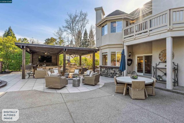 5411 Blackhawk Dr, Danville, CA 94506