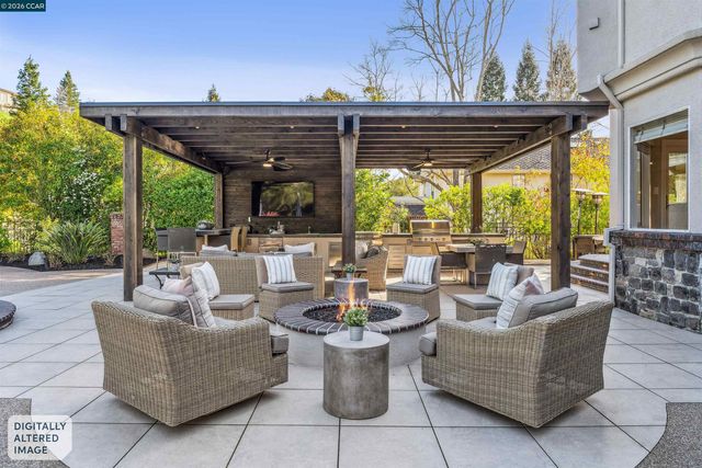 5411 Blackhawk Dr, Danville, CA 94506