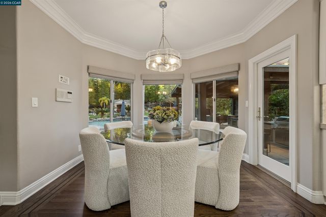 5411 Blackhawk Dr, Danville, CA 94506