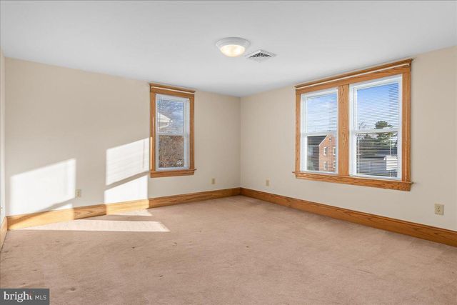 19310 SMALLWOOD TER, Hagerstown, MD 21742