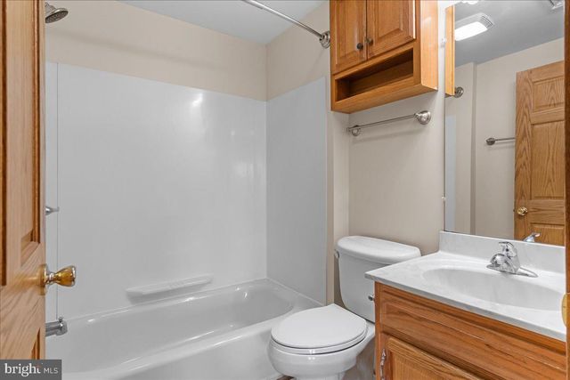 19310 SMALLWOOD TER, Hagerstown, MD 21742