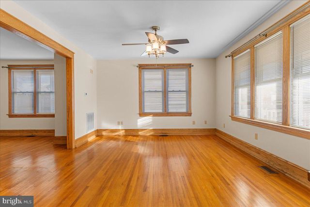 19310 SMALLWOOD TER, Hagerstown, MD 21742