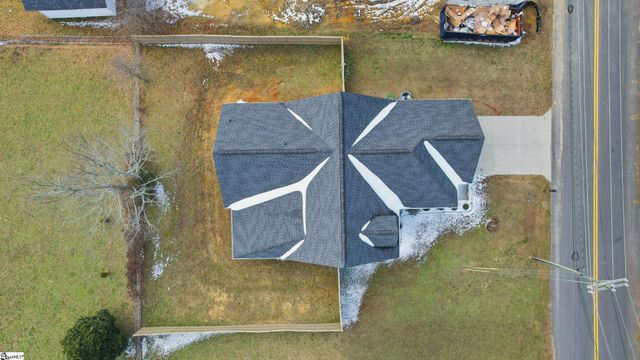 135 Stevenson Drive, Belton, SC 29627