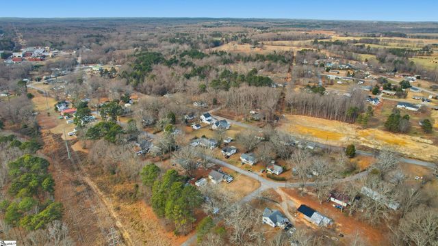 135 Stevenson Drive, Belton, SC 29627