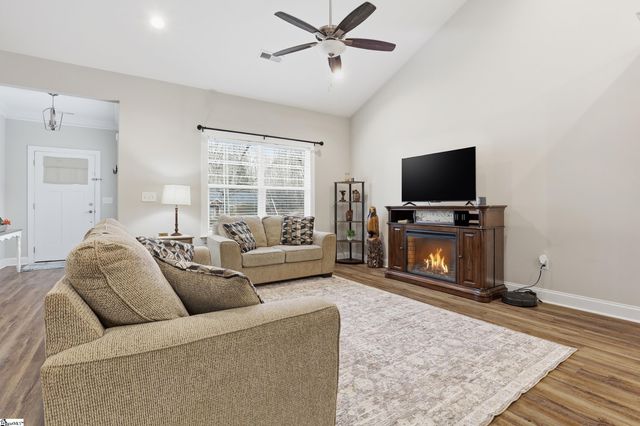 135 Stevenson Drive, Belton, SC 29627