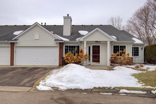 2768 87th Street E 13, Inver Grove Heights, MN 55076