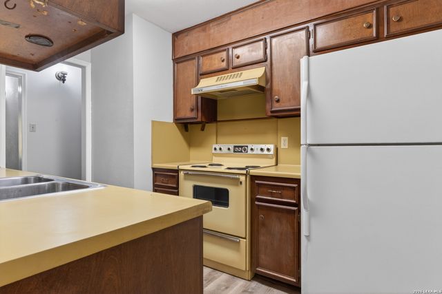 14301 BROOK HOLLOW BLVD, San Antonio, TX 78232