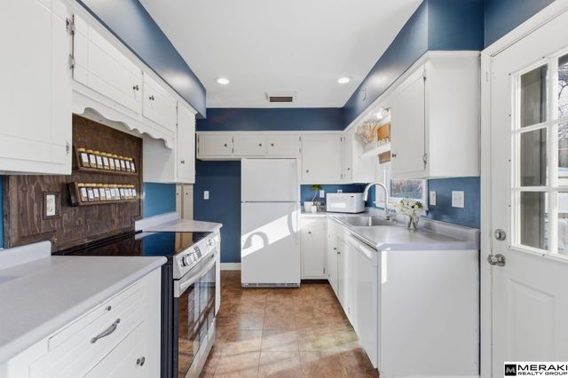 2309 S 50th Street, Omaha, NE 68106