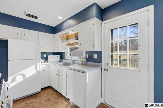 2309 S 50th Street, Omaha, NE 68106