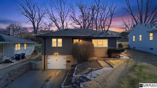 2309 S 50th Street, Omaha, NE 68106