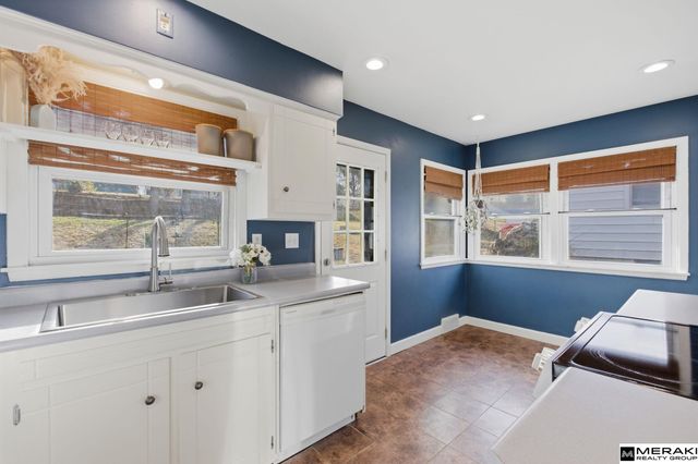 2309 S 50th Street, Omaha, NE 68106