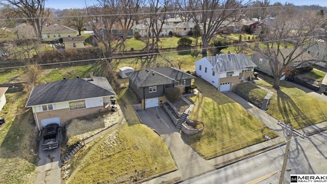 2309 S 50th Street, Omaha, NE 68106