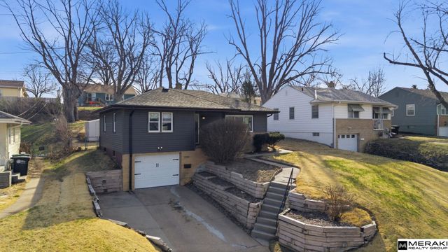 2309 S 50th Street, Omaha, NE 68106
