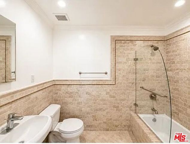 1028 12th Street 8, Santa Monica, CA 90403