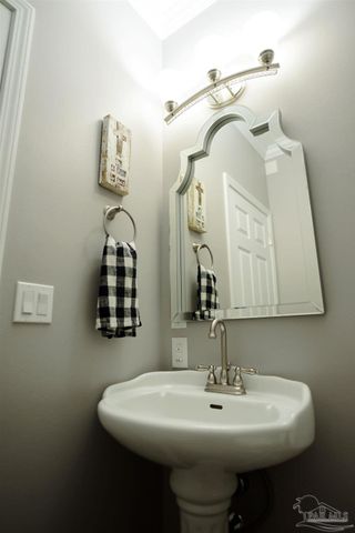 1900 E De Soto St, Pensacola, FL 32501