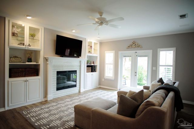 1900 E De Soto St, Pensacola, FL 32501